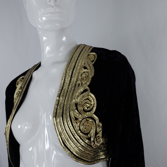 SOLD via IG @vintagerunsdeepshop - Picture 3 of 8